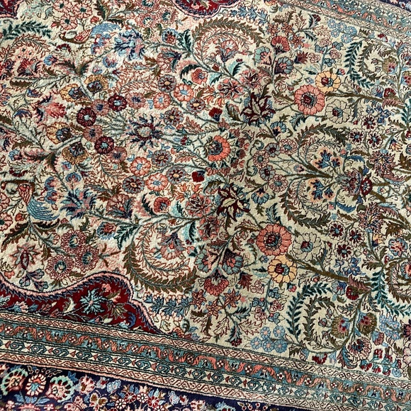 Vintage Persian Silk & Wool Floral Rug – Handwoven Kashan Design, 8x10 - Picture 3 of 3